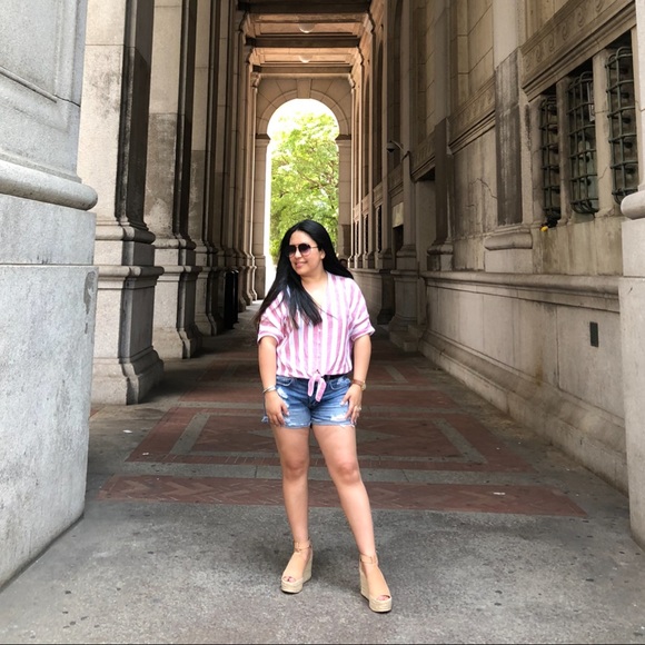 Rails Knotted Striped Top - Picture 5 of 5